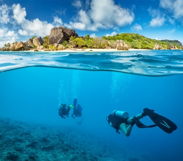 Dwie wyspy Seszeli (Mahe i Silhouette) - 