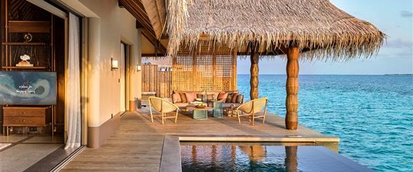 TOP 5 najbardziej luksusowych hoteli na Malediwach - Joali Maldives Luxury Water-Villa with Pool